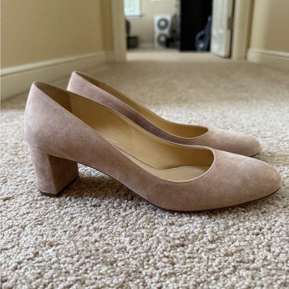 Prada Elegant Tan Women\'s Pumps main image 7